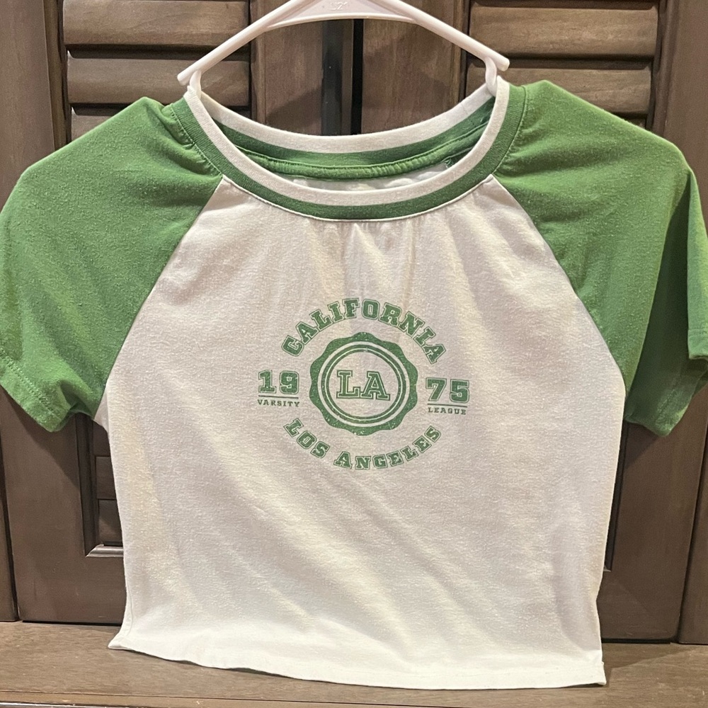 Trendy Green and white tee
